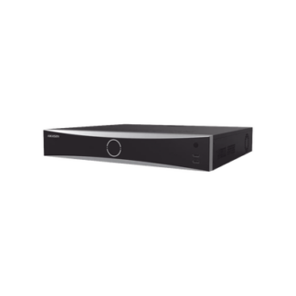 NVR 32 Megapixel (8K) / Reconocimiento Facial (Base de Datos) / 32 Canales IP / 4 Bahías de Disco Duro / 16 Puertos PoE+ / HDMI en 8K / ACUSENSE / Soporta POS / AcuSearch