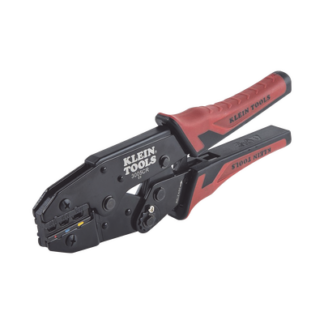 Pinza Ponchadora para Terminales con Aislamiento en Cable de Cobre Sólido y Trenzado de 10-22 AWG.